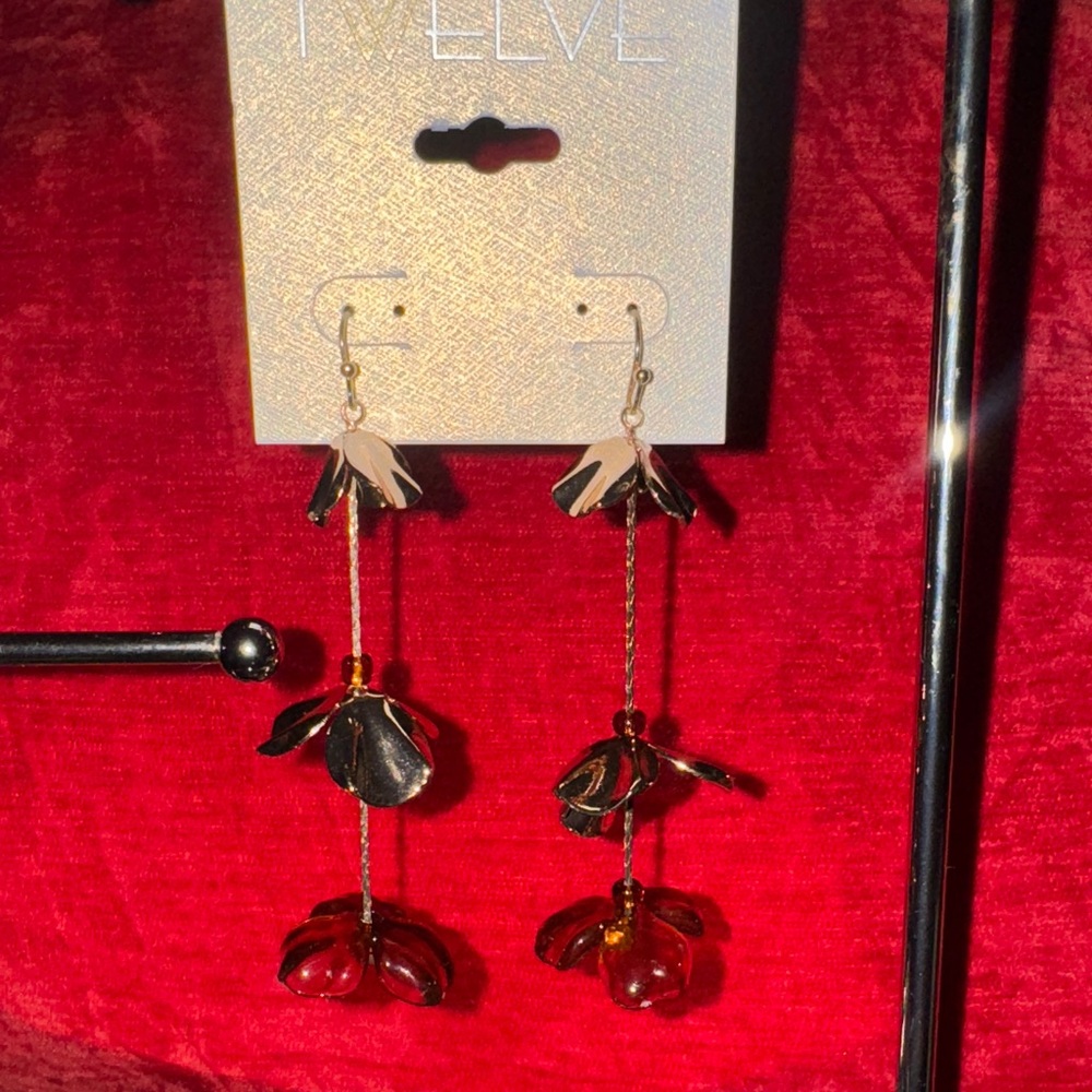 Chic Gold and brown Floral Drop Earrings